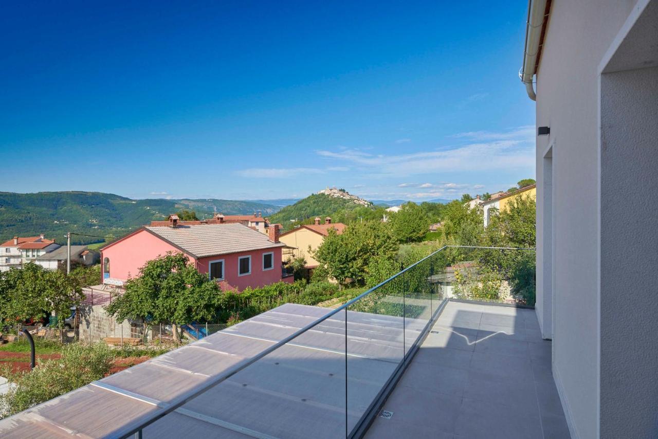 Motovun Villas Vilă *