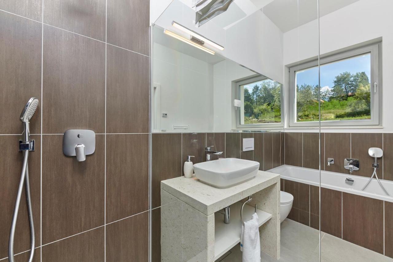 Motovun Villas Vilă *